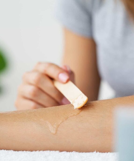 Voksning til mænd: Bryd tabuet og få glattere hud