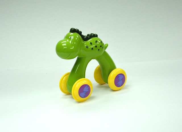 DIY: Lav dit eget dinosaur legetøj derhjemme