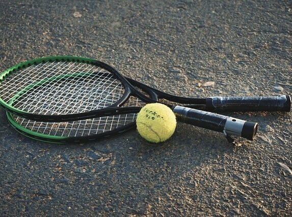 Tennisarmbånd fra Disney: Oplev magien og spændingen ved tennis som aldrig før!