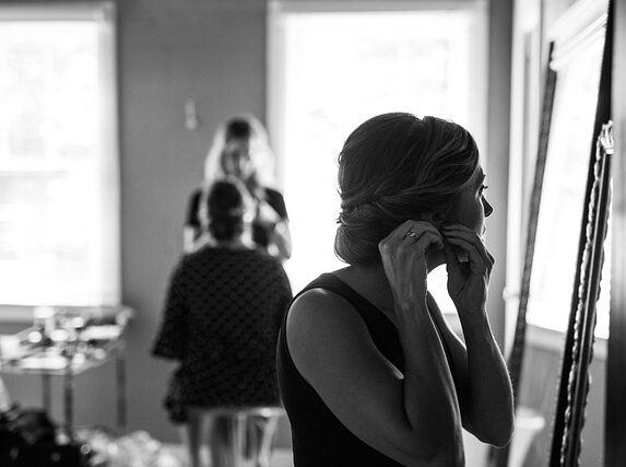 Sådan skaber i et unikt tema-bryllup med jeres personlige historie